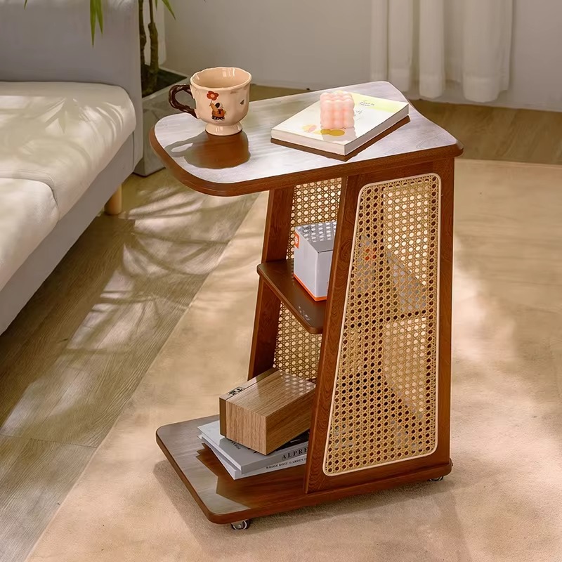 Coffee Or Tea Please - طاولة جانبية خشبية صلبة بتصميم عصري،
